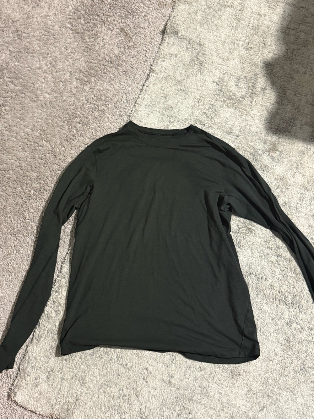Lululemon Long Sleeve Top - Black